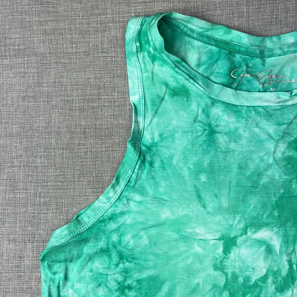 Green & White Tie Dye Crop Athletic Top by Jessica Simpson The Warm Up M… - Picture 3 of 5